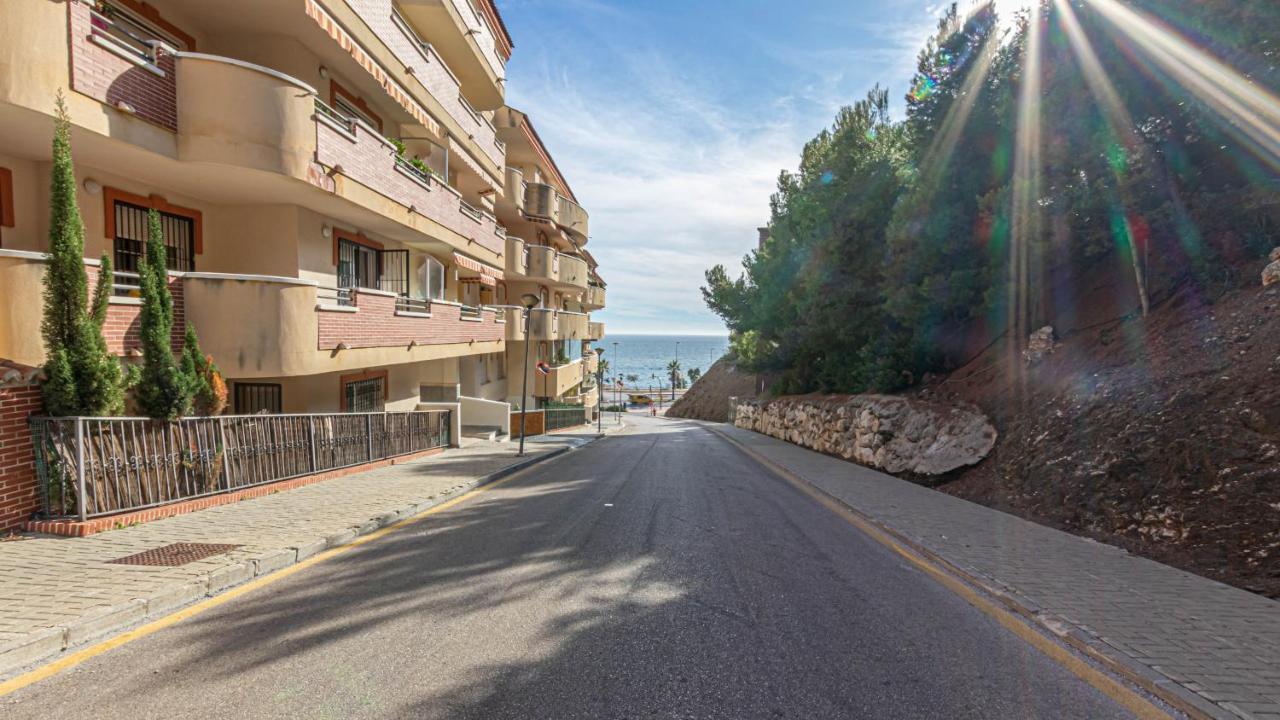 797 Holiday Rentals- Piso Con Amplia Terraza A Solo 1 Min De La Playa 베날마데나코스타 외부 사진