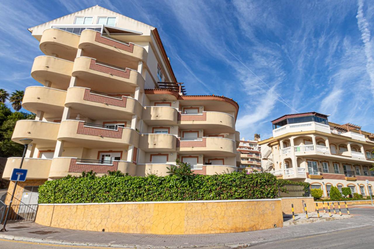 797 Holiday Rentals- Piso Con Amplia Terraza A Solo 1 Min De La Playa 베날마데나코스타 외부 사진