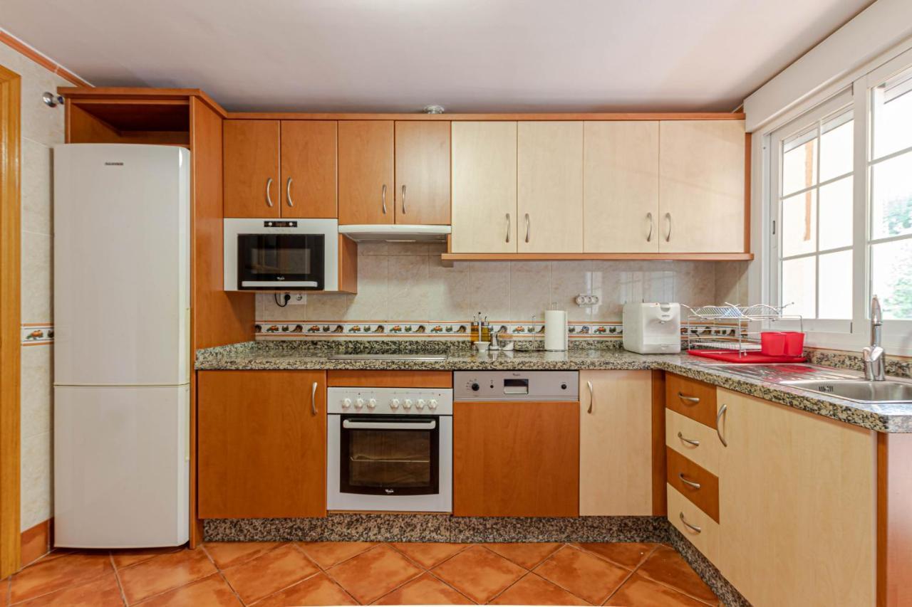 797 Holiday Rentals- Piso Con Amplia Terraza A Solo 1 Min De La Playa 베날마데나코스타 외부 사진